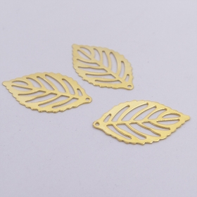 100pcs/lot stainless steel leaf charms in gold vacum